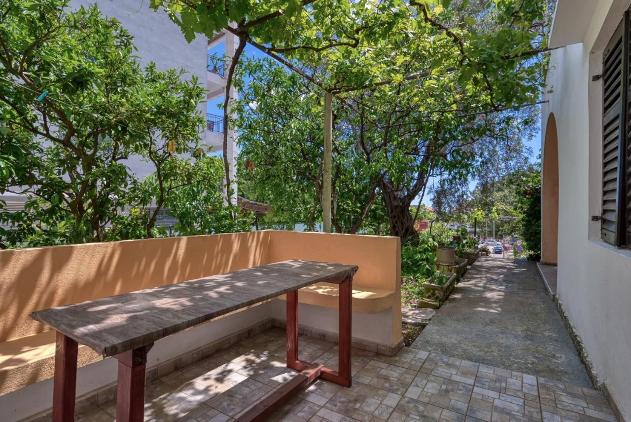 Guest House Vukovic Petrovac Luaran gambar