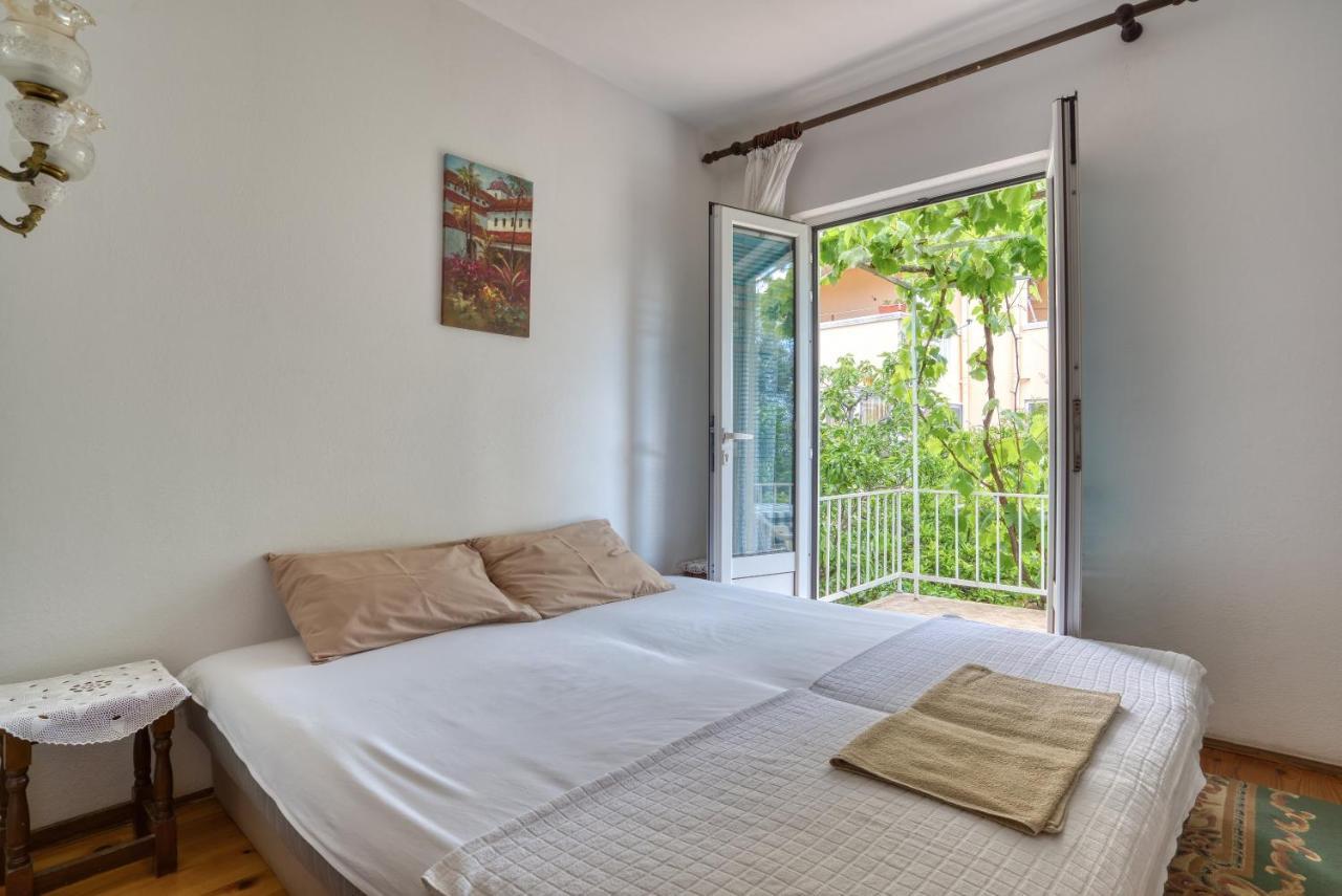 Guest House Vukovic Petrovac Luaran gambar
