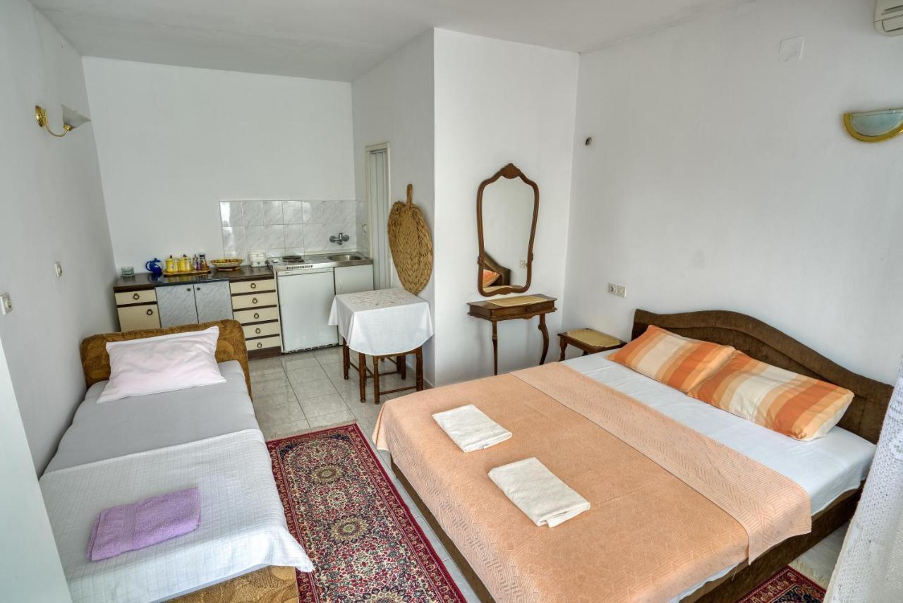 Guest House Vukovic Petrovac Luaran gambar